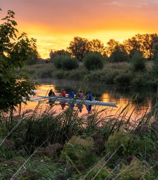 vroege-dames-zonsopgang